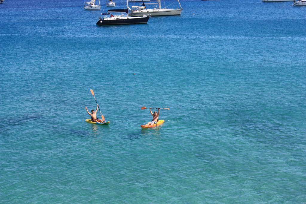 Argo Hotel Aegina Esterno foto